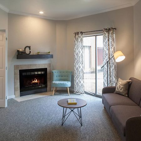 Cloverleaf Suites Baton Rouge Bagian luar foto