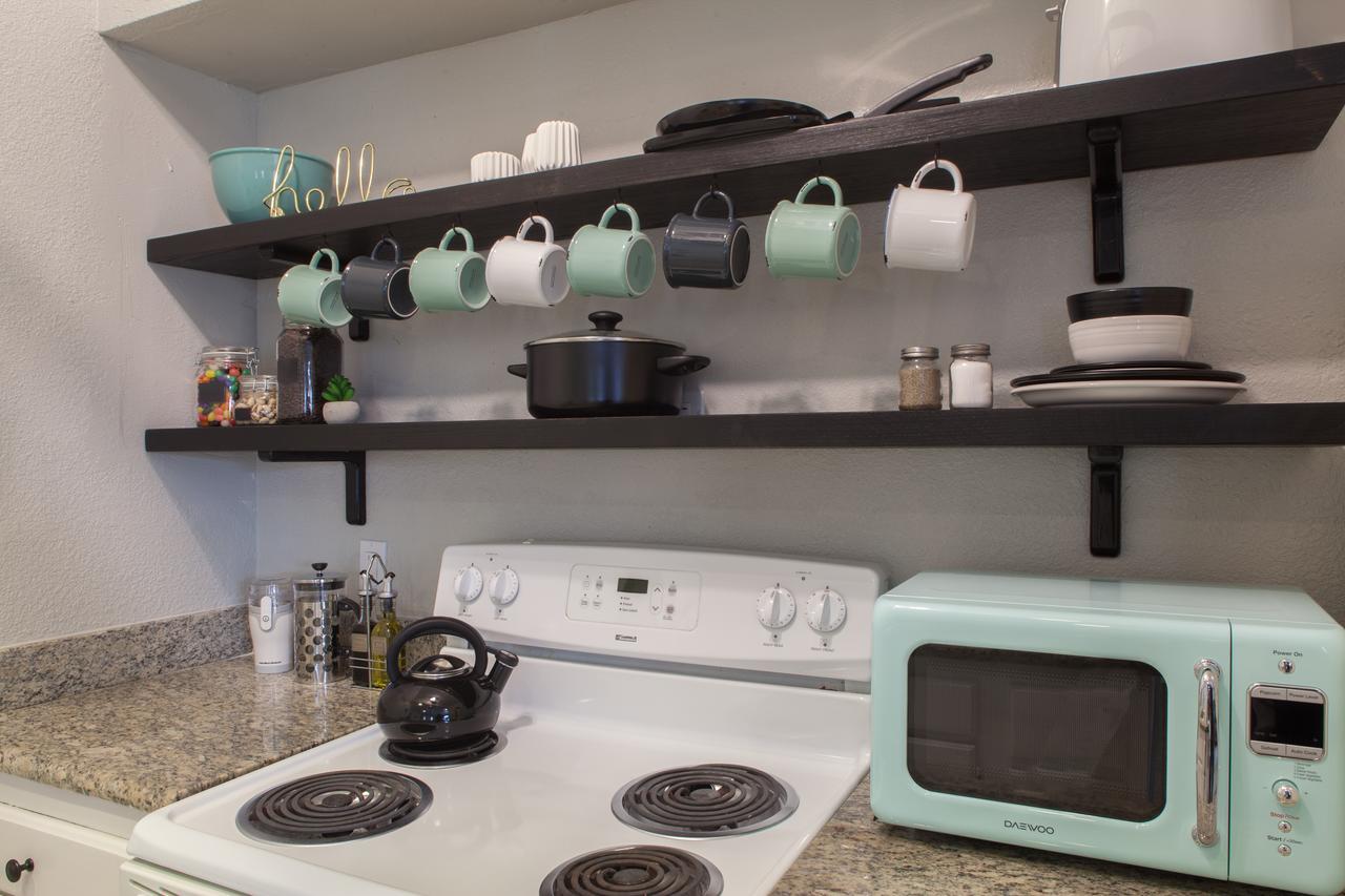 Cloverleaf Suites Baton Rouge Bagian luar foto