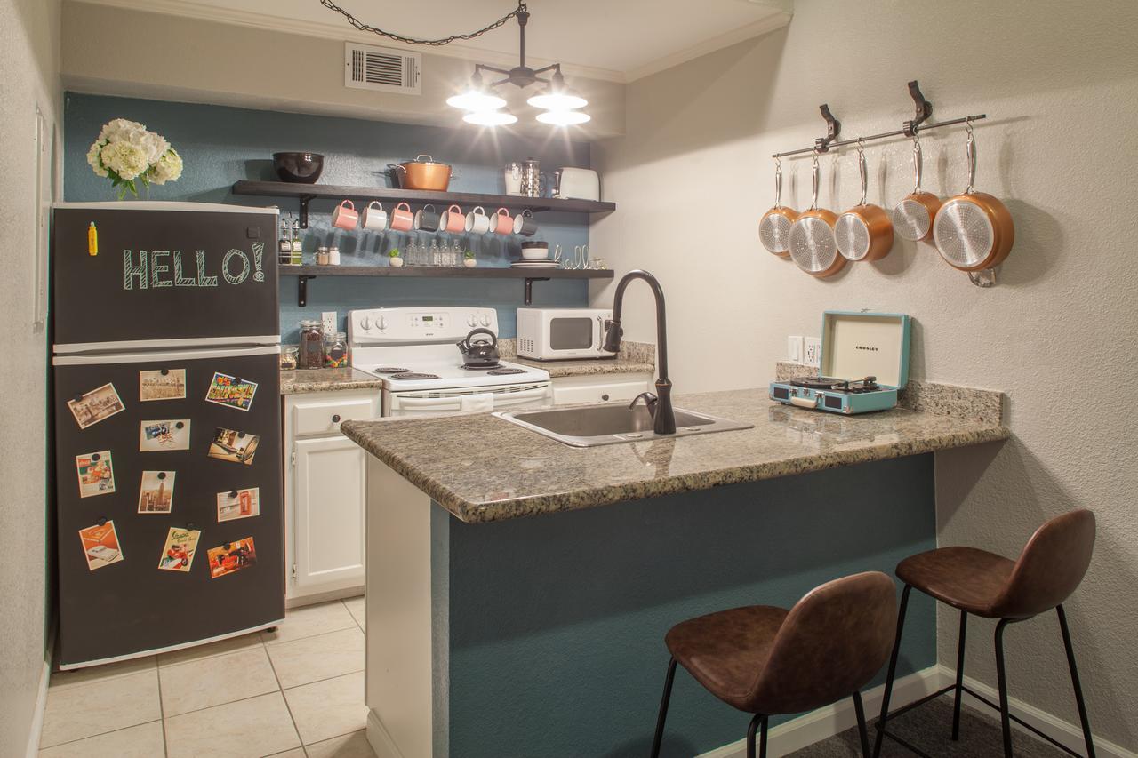 Cloverleaf Suites Baton Rouge Bagian luar foto